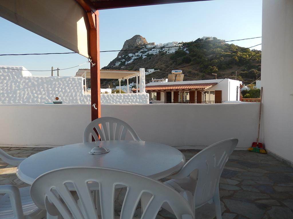 Deidamia Hotel Skyros Kamer foto