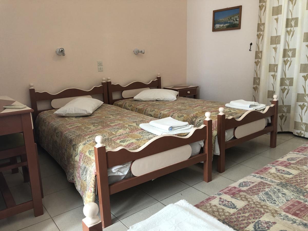 Deidamia Hotel Skyros Buitenkant foto