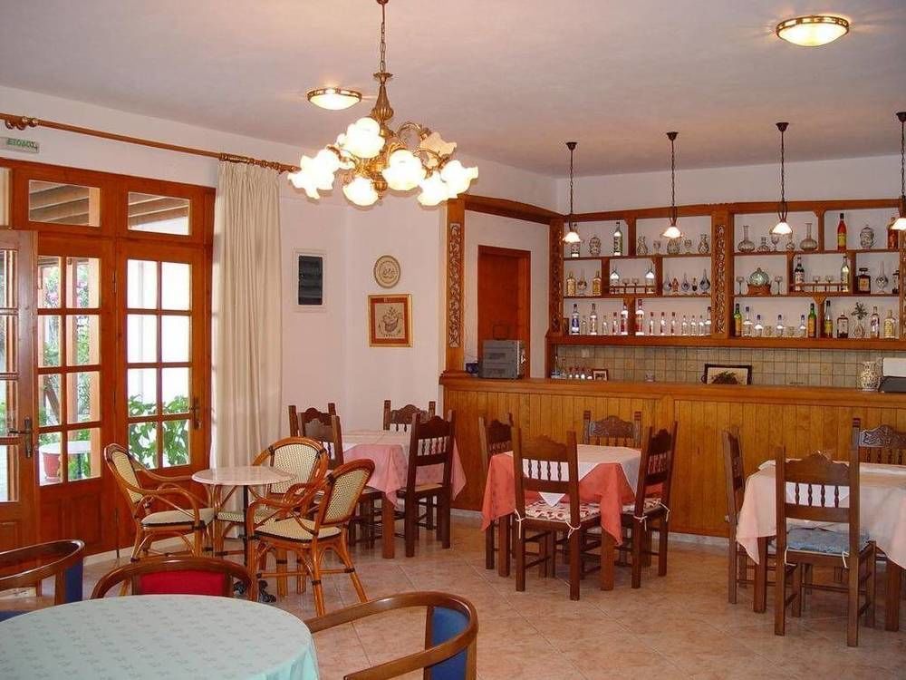 Deidamia Hotel Skyros Buitenkant foto
